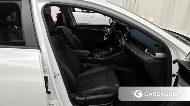 Kia K5 3rd generation 2020 Белый из Кореи, фото 3