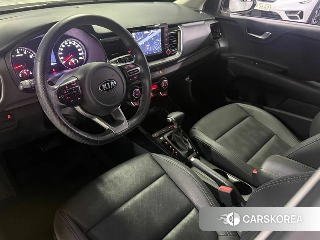 Kia Stonic 2020 Белый из Кореи, фото 3