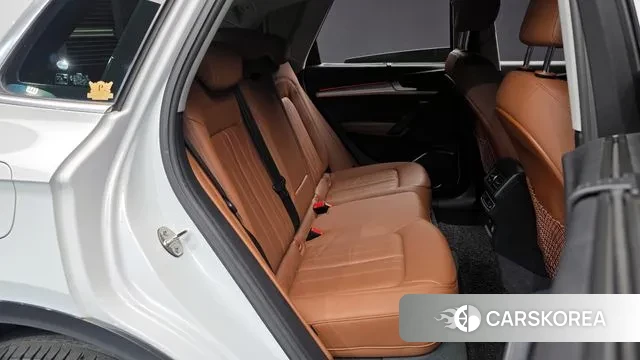 Audi Q5 (FY) 2022 Белый из Кореи, фото 3