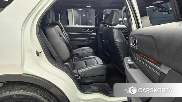 Ford Explorer 2019 Белый из Кореи, фото 3