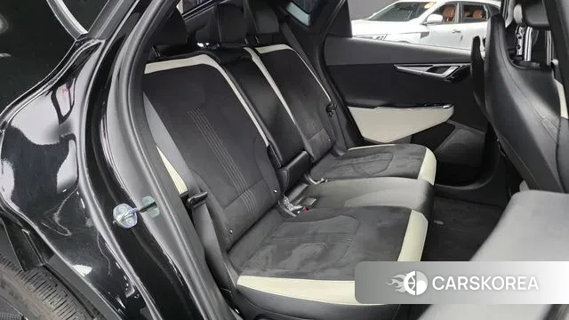 Kia EV6 2022 Черный из Кореи, фото 3