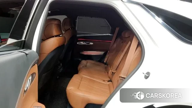 Genesis GV70 2025 Белый из Кореи, фото 3