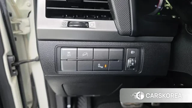 Ssangyong Rexton Sports 2019 Белый из Кореи, фото 3