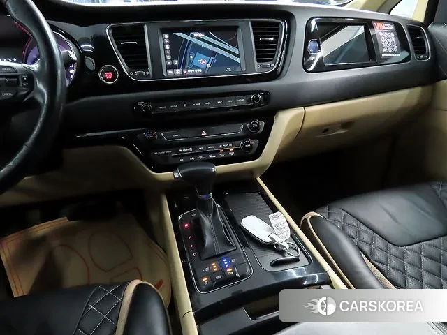 Kia All New Carnival 2018 Черный из Кореи, фото 3