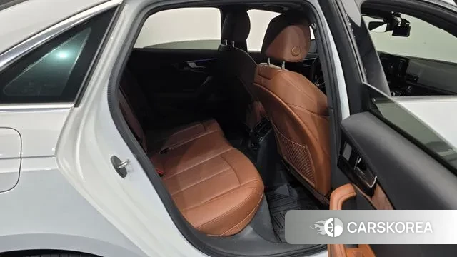 Audi A4 (B9) 2021 Белый из Кореи, фото 3