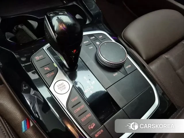 BMW X4 (G02) 2023 Черный из Кореи, фото 3