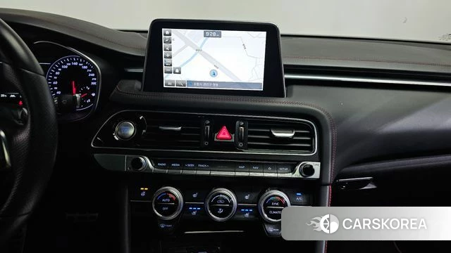 Genesis G70 2018 Черный из Кореи, фото 3