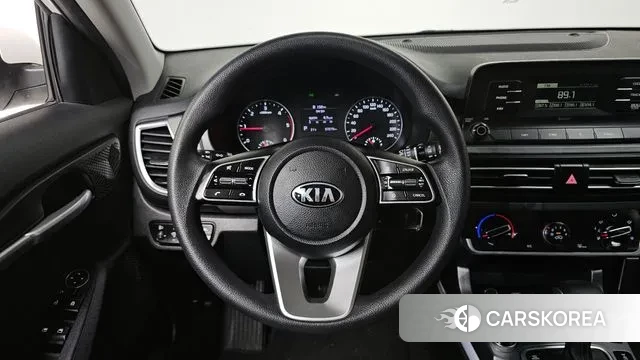 Kia Seltos 2021 Белый из Кореи, фото 3