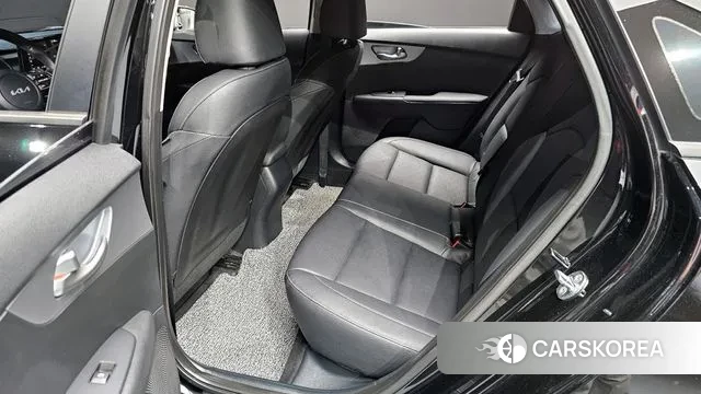 Kia The New K3 2nd generation 2022 Черный из Кореи, фото 3