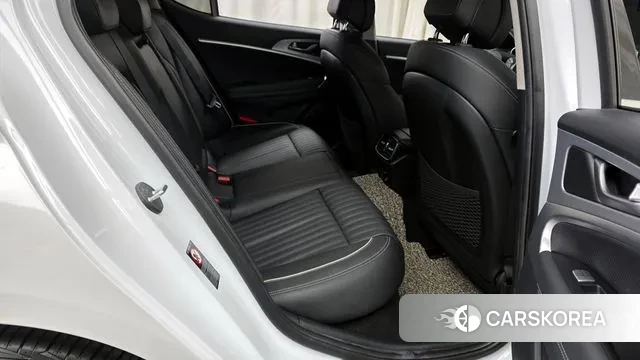 Genesis G70 2019 Белый из Кореи, фото 3