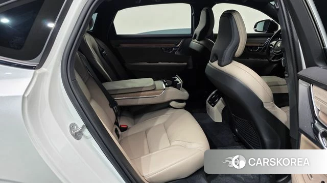 Volvo S90 2025 Белый из Кореи, фото 3