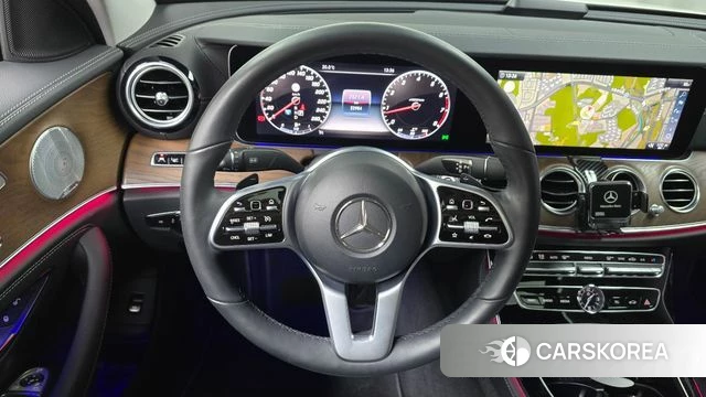 Mercedes-Benz E-Class W213 2019 Белый из Кореи, фото 3