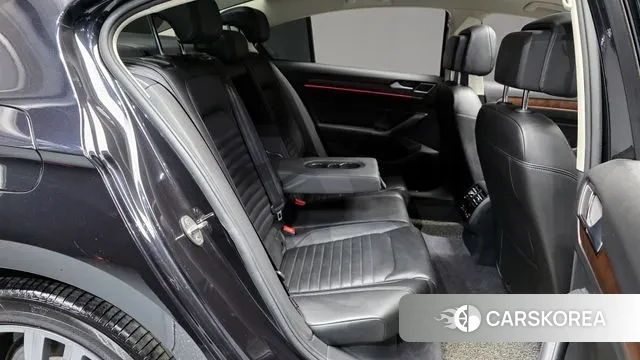 Volkswagen Passat GT (B8) 2018 Черный из Кореи, фото 3