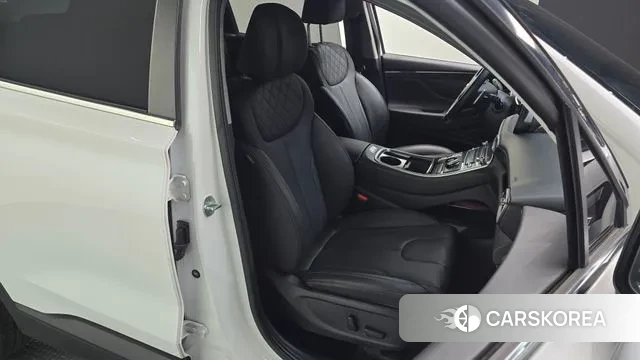 Hyundai The New Santa Fe 2021 Белый из Кореи, фото 3