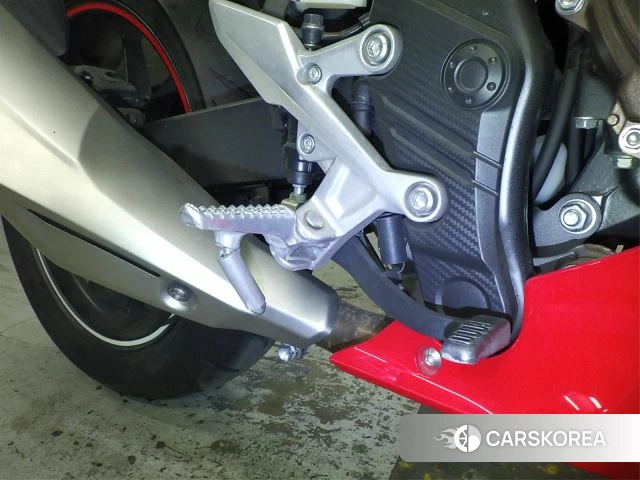 Проданный Honda CBR400R id 4184965 из Японии, фото 5