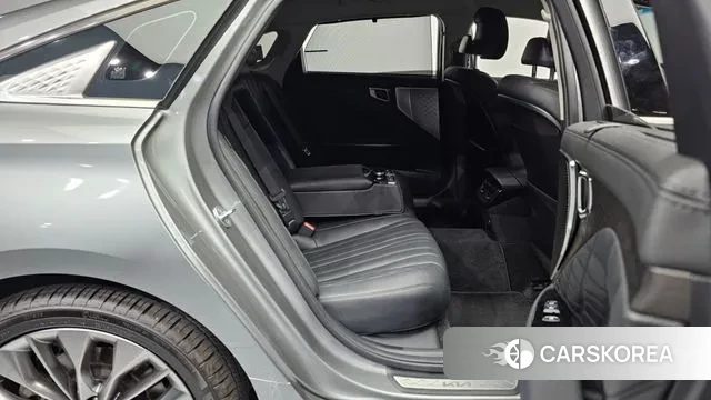 Kia K8 2022 Серебряный из Кореи, фото 3