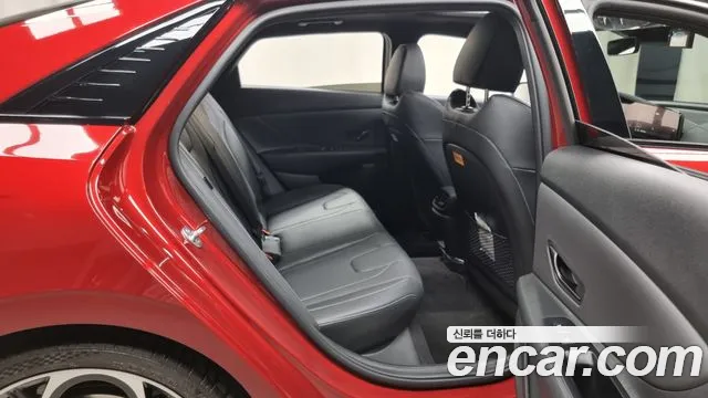 Hyundai The New Avante (CN7) 2024 Красный из Кореи, фото 3