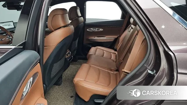 Genesis GV70 2023 Фиолетовый из Кореи, фото 3