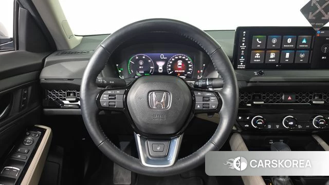 Honda Accord 11th Generation 2023 Серебристо-серый из Кореи, фото 3