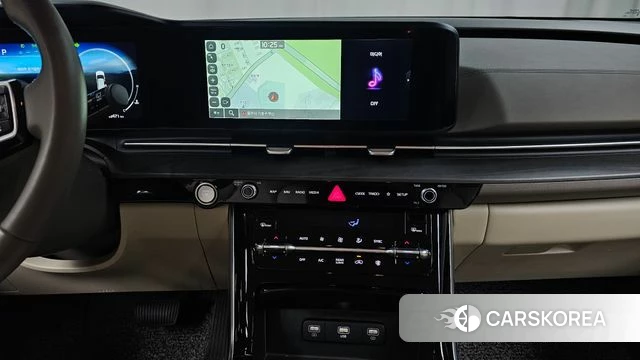 Kia Carnival 4th generation 2023 Белый из Кореи, фото 3
