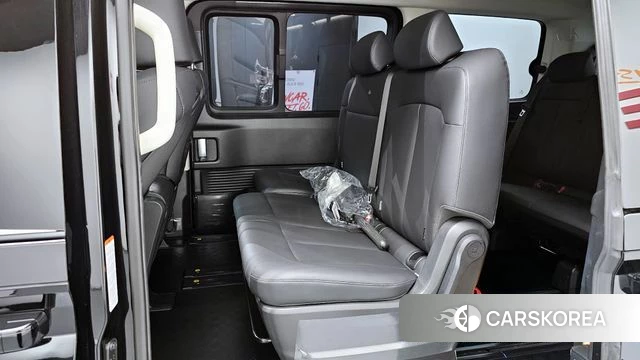 Hyundai The New Staria 2026 Белый из Кореи, фото 3