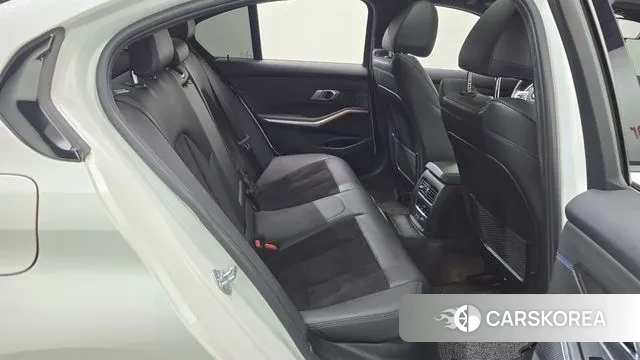 BMW 3 Series (G20) 2019 Белый из Кореи, фото 3