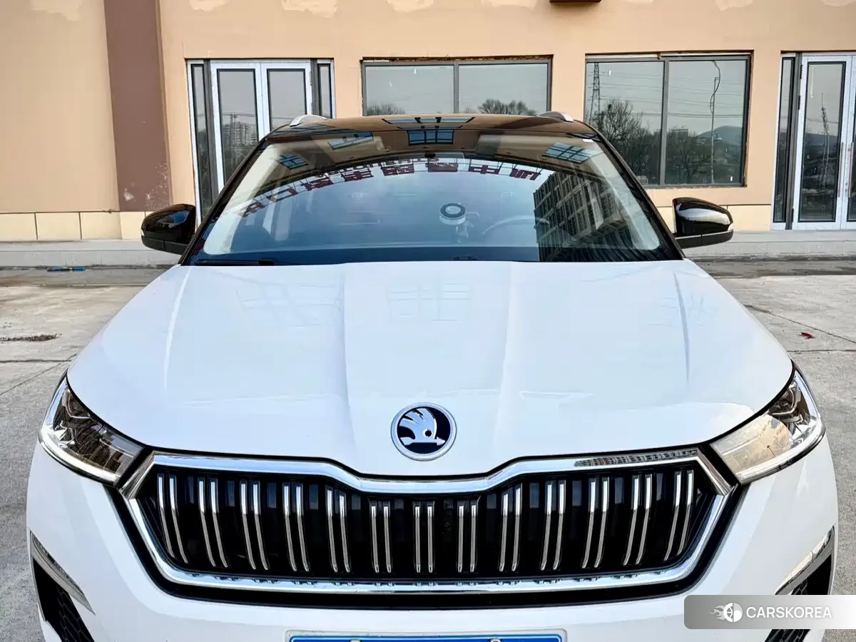 Skoda Komick 2022 Белый из Китая, фото 3
