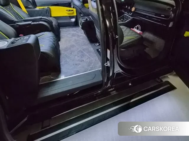 Kia The New Carnival 4th Generation 2025 Черный из Кореи, фото 3