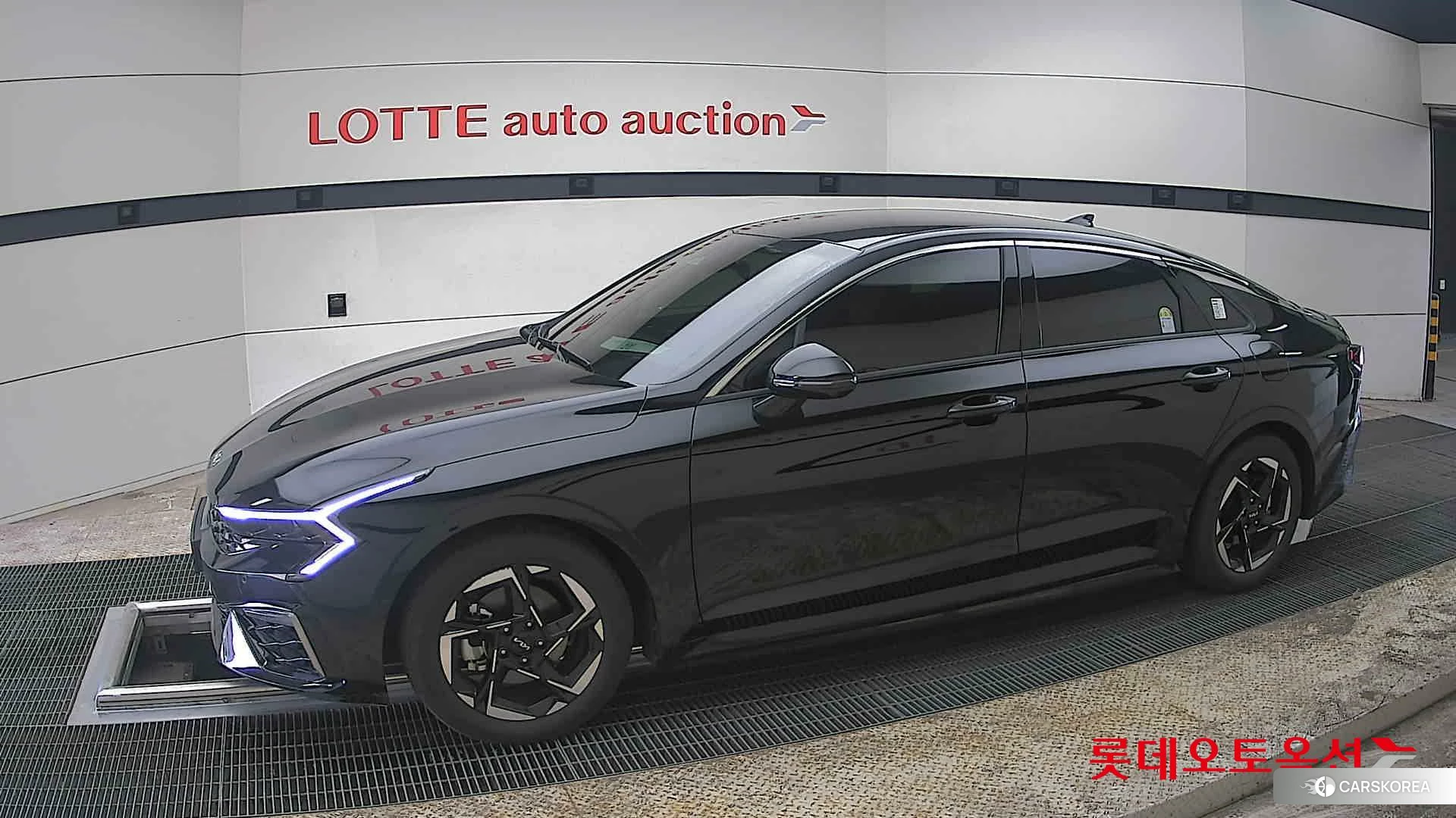 Kia K5 2024 Aurora Black Pearl из Кореи, фото 3