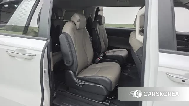 Kia The New Carnival 4th Generation 2024 Белый из Кореи, фото 3