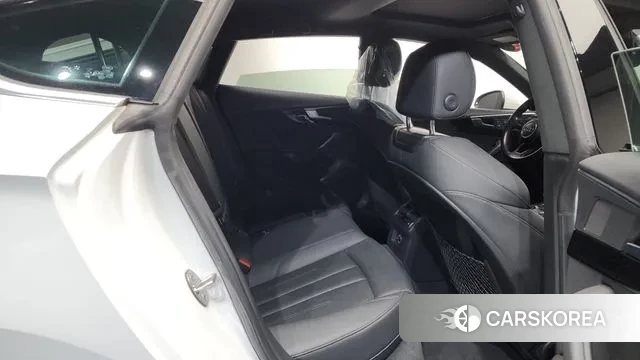 Audi A5 (F5) 2019 Белый из Кореи, фото 3