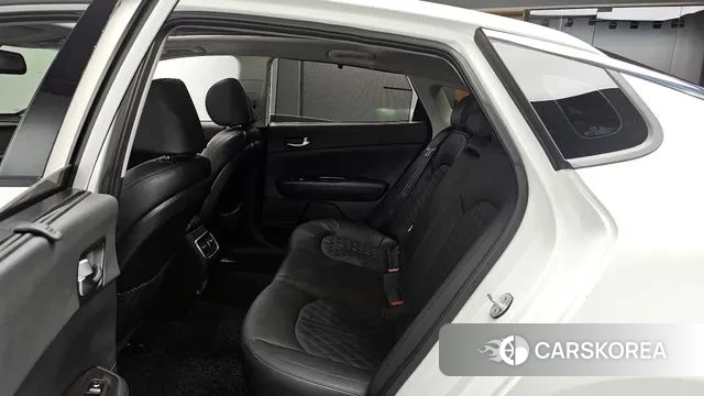 Kia The New K5 2nd generation 2018 Белый из Кореи, фото 3