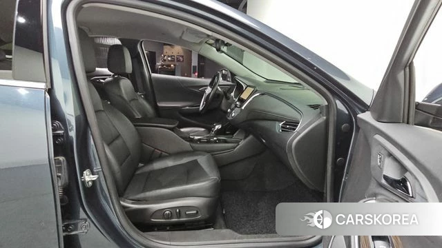 Chevrolet (GM Daewoo) The New Malibu 2021 Небесно-голубой из Кореи, фото 3
