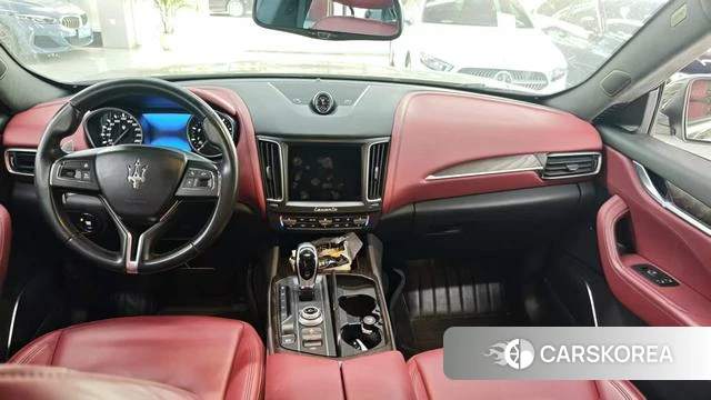 Maserati Levante 2018 Черный из Китая, фото 3