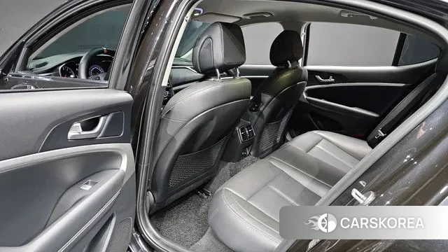 Genesis G70 2019 Черный из Кореи, фото 3