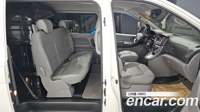 Hyundai The New Grand Starex 2021 Белый из Кореи, фото 3