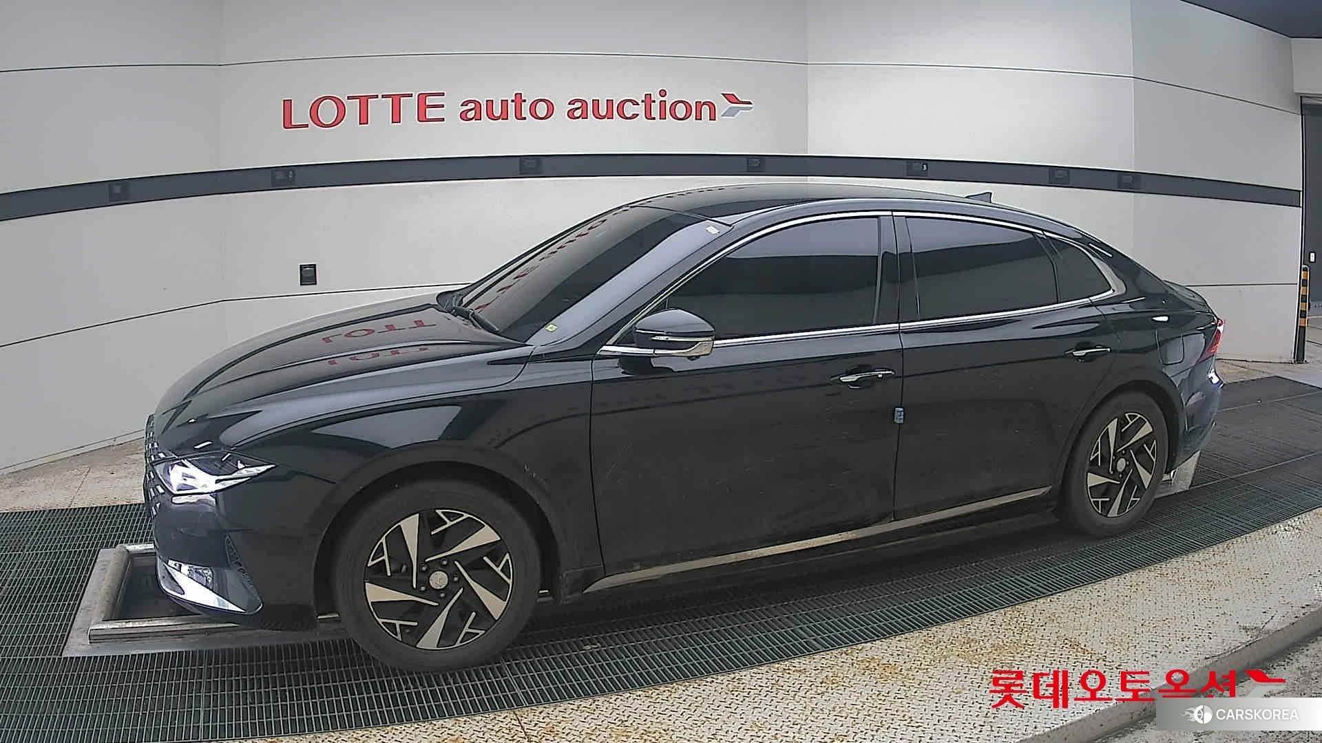 Hyundai Grandeur Hybrid 2022 Midnight Black Pearl из Кореи, фото 3
