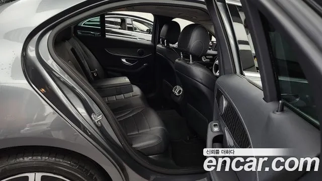 Mercedes-Benz C-Class W205 2019 Серый из Кореи, фото 3