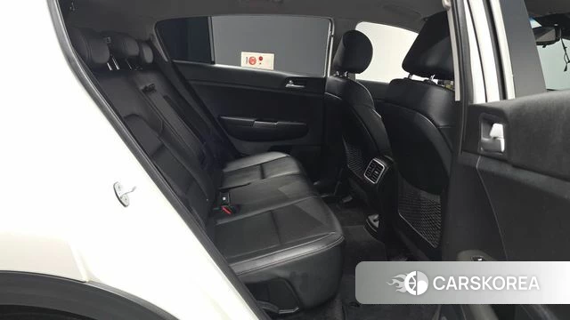 Kia Sportage The Bold 2019 Белый из Кореи, фото 3