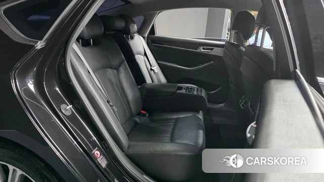 Genesis G80 2018 Черный из Кореи, фото 3