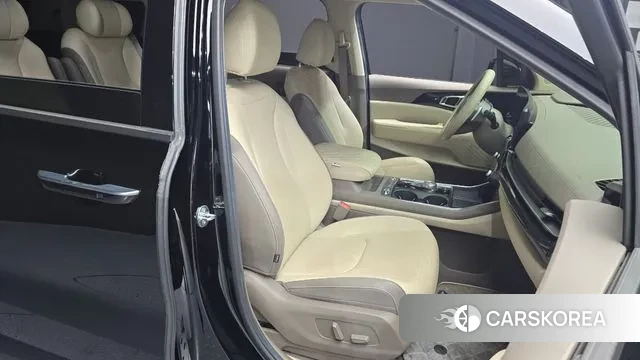 Kia The New Carnival 4th Generation 2023 Черный из Кореи, фото 3