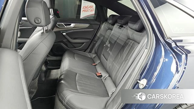 Audi A6 (C8) 2021 Черный из Кореи, фото 3