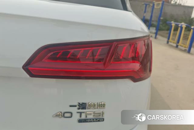 Audi Q5L 2021 Белый из Китая, фото 3