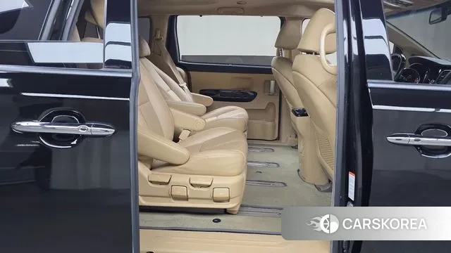 Kia The New Carnival 2018 Черный из Кореи, фото 3