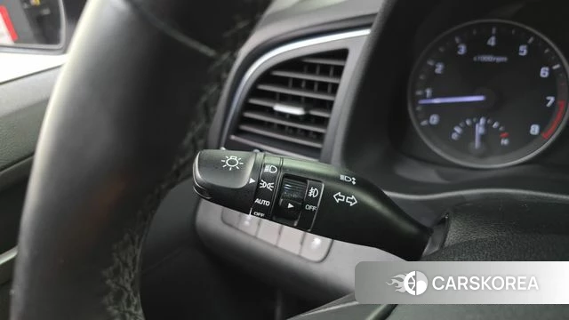 Hyundai Avante AD 2018 Серебряный из Кореи, фото 3