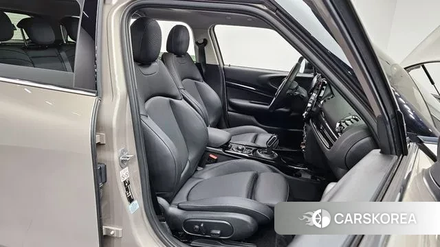 Mini Cooper Clubman 2022 Коричневый из Кореи, фото 3