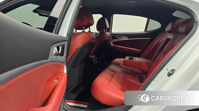 Genesis The New G70 2021 Белый из Кореи, фото 3