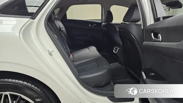 Kia K5 3rd generation 2022 Белый из Кореи, фото 3