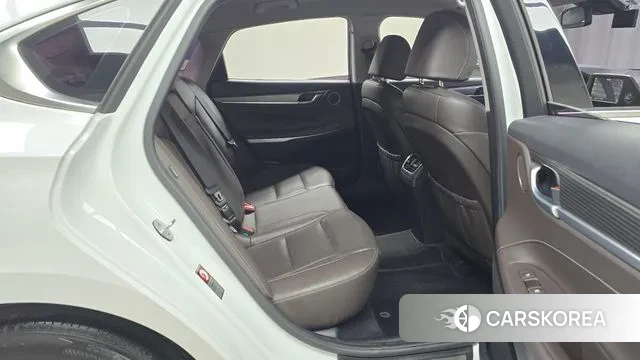 Hyundai Grandeur IG 2019 Белый из Кореи, фото 3