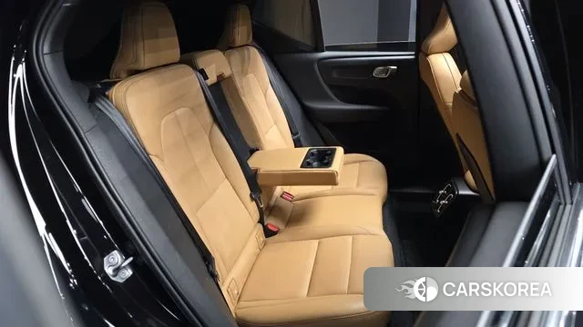 Volvo XC40 2020 Черный из Кореи, фото 3